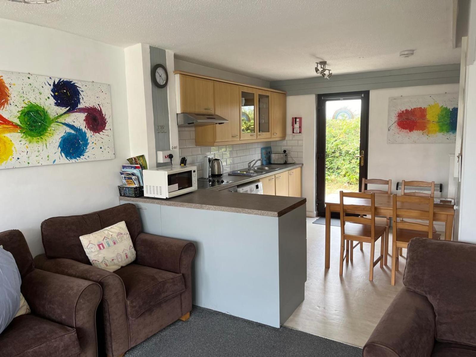 39 Perran View Your Away From In Cornwall Apartment